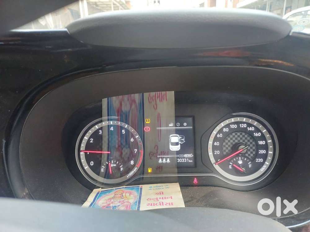 Year:08/2024 Model: Top Model Cng Aura Selling Point:1st Owner