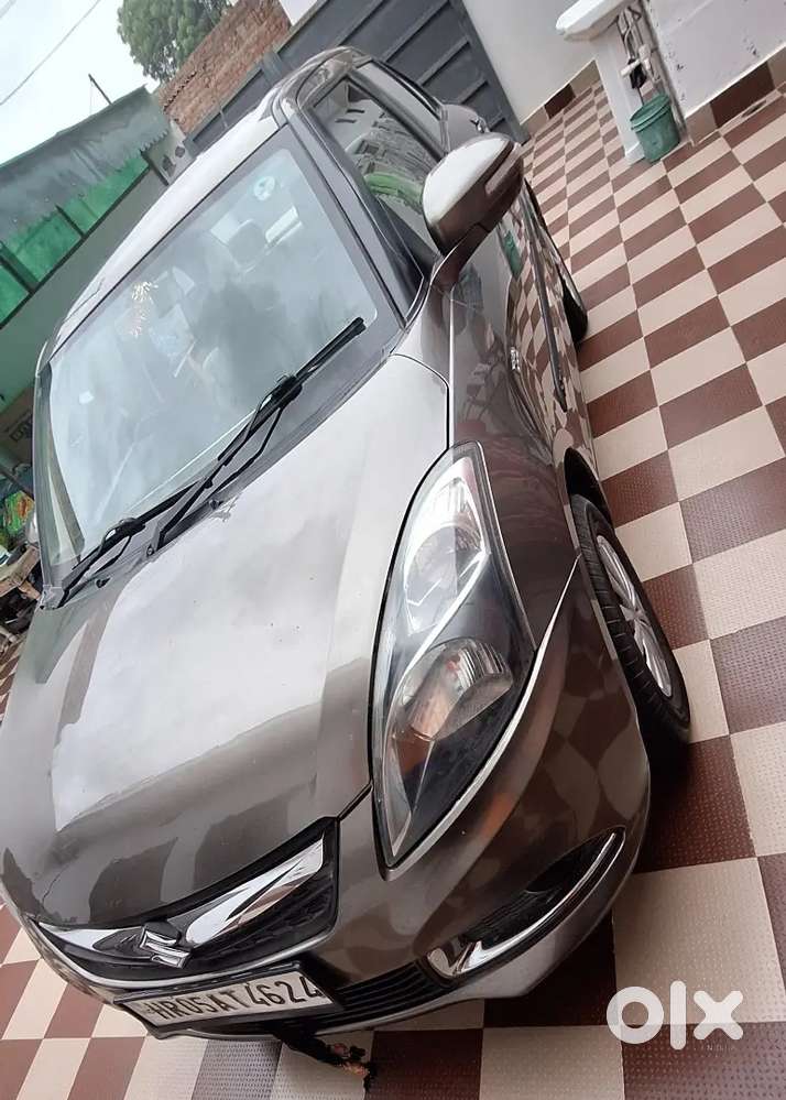 Maruti Dzire Vdi 2016 Model With Company Record ,genuine