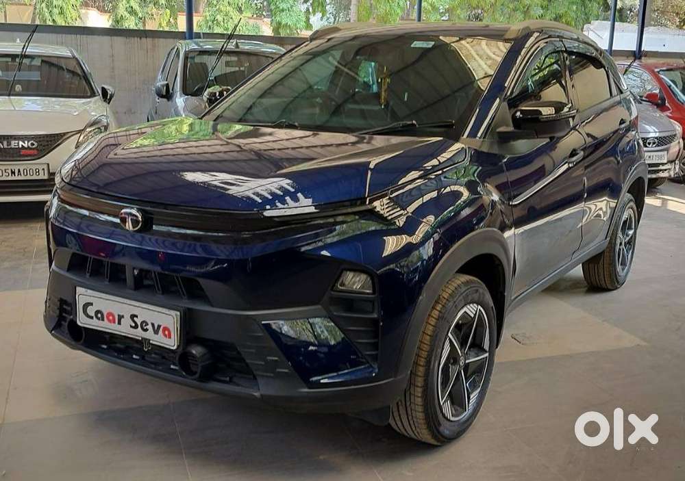 Tata Nexon Smart Plus S 1.2 Revotron Petrol 5 Mt, 2025, Petrol