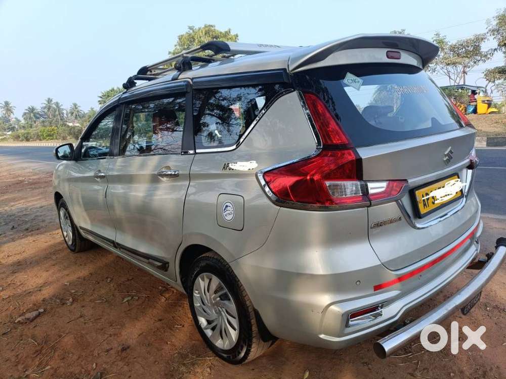 Maruti Suzuki Ertiga 2022-2023  Vxi, 2021, Cng & Hybrids