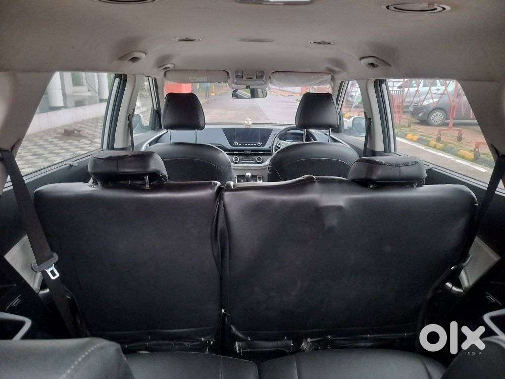 Kia Carens G 1.5 6mt Premium (o) 7-seater, 2025, Diesel