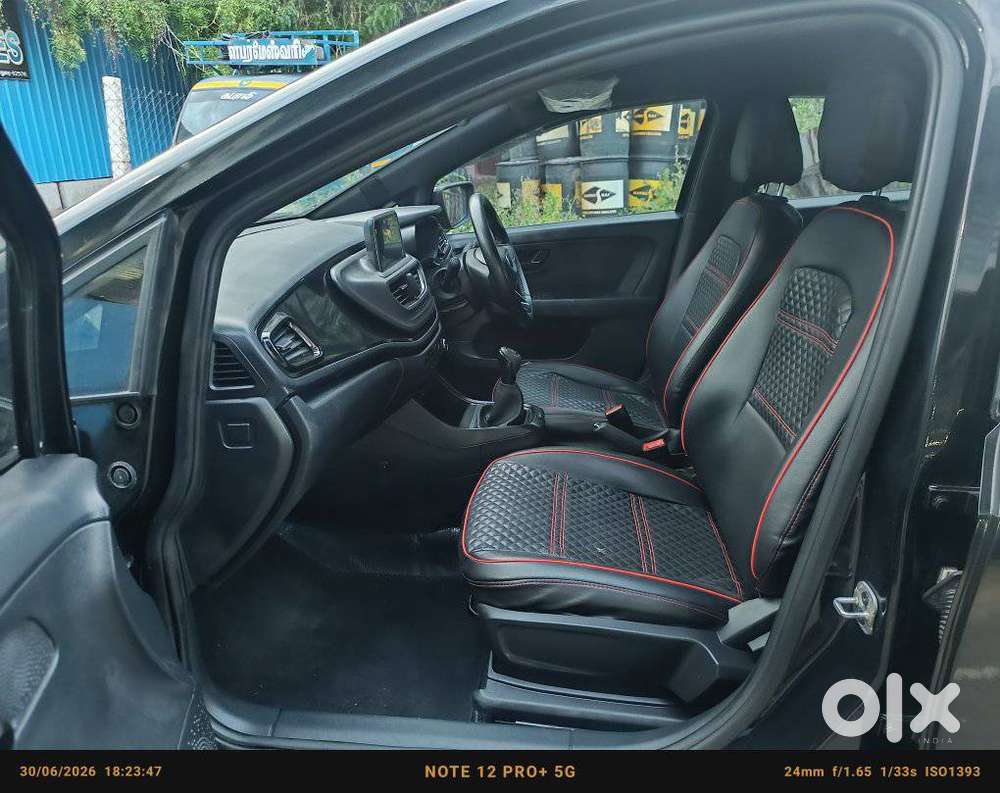 Tata Altroz 1.2 Xt Dark Edition Petrol, 2023, Petrol