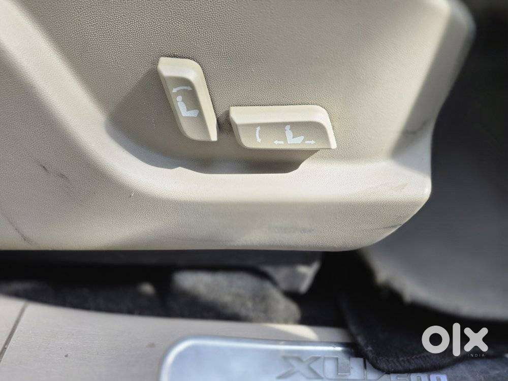 Mahindra Xuv500 At W10 Awd, 2017, Diesel