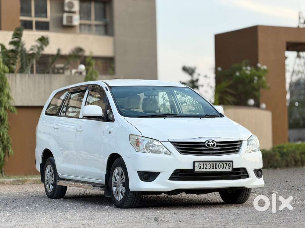 Toyota Innova 2.5 G (diesel) 7 Seater, 2015, Diesel