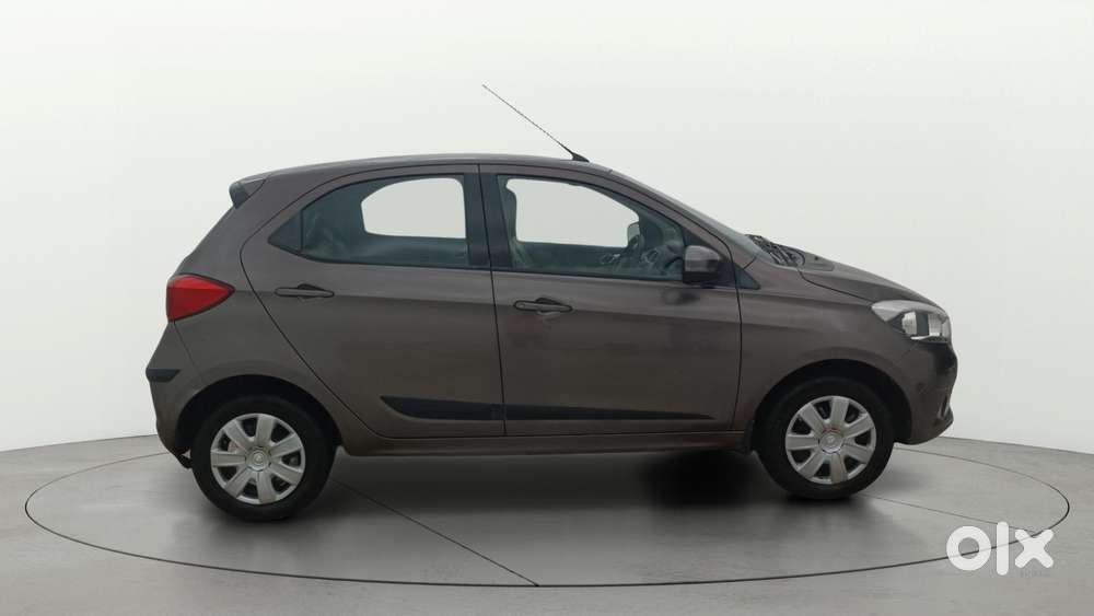 Tata Tiago 1.2 Revotron Xza, 2019, Petrol