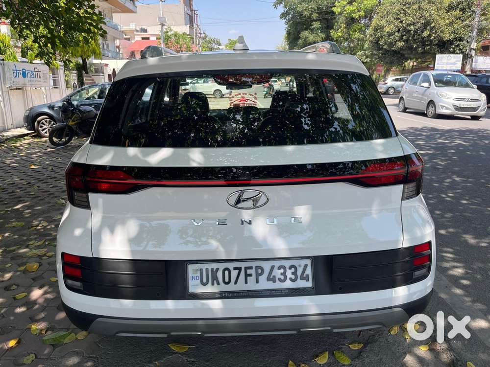 Hyundai Venue S 1.2 Petrol, 2023, Petrol
