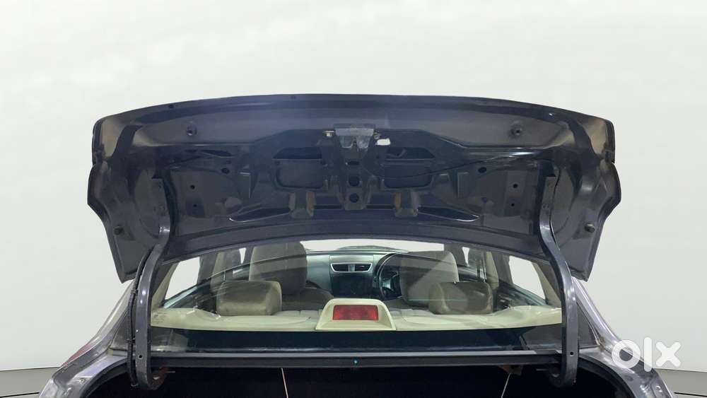 Maruti Suzuki Swift Dzire Vdi Bsiv, 2014, Diesel