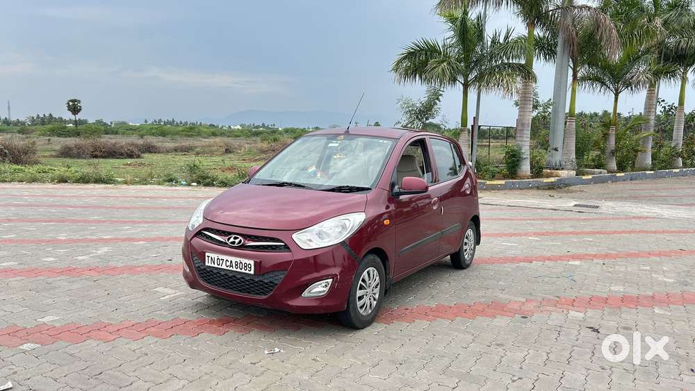 Hyundai I10 Sportz, 2015, Petrol