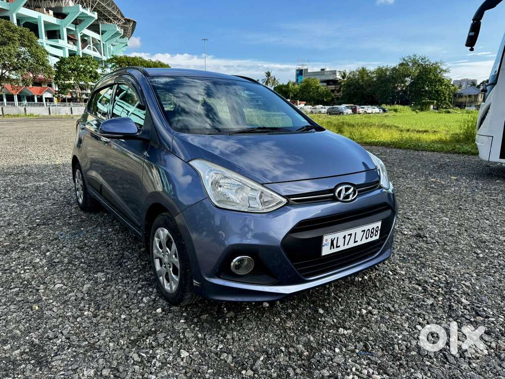 Hyundai Grand I10 At Sportz, 2014, Petrol