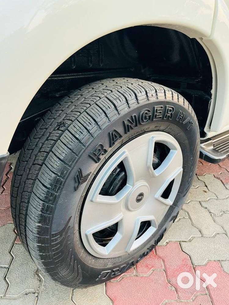 Mahindra Scorpio S4 Plus, 2017, Petrol