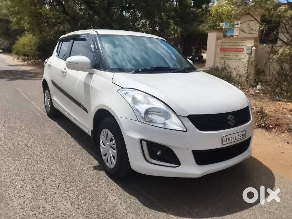 Maruti Suzuki Swift Vxi With Abs, 2016, Petrol