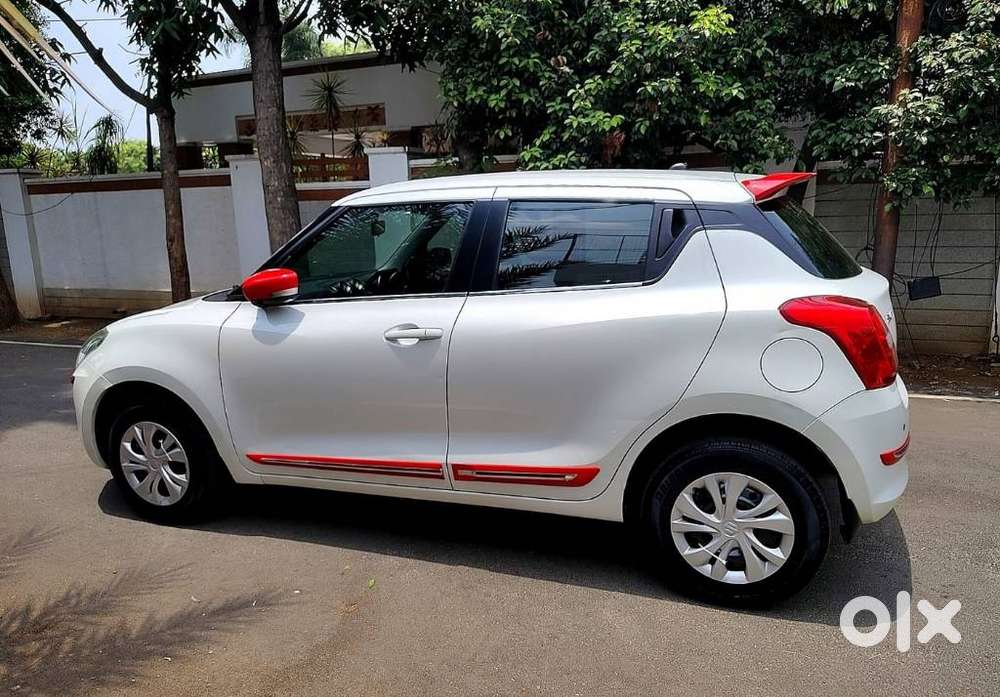 Maruti Suzuki Swift Vxi Abs Bsiv, 2018, Petrol