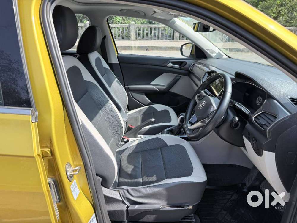 Volkswagen Taigun 1.0 Tsi Topline At, 2023, Petrol