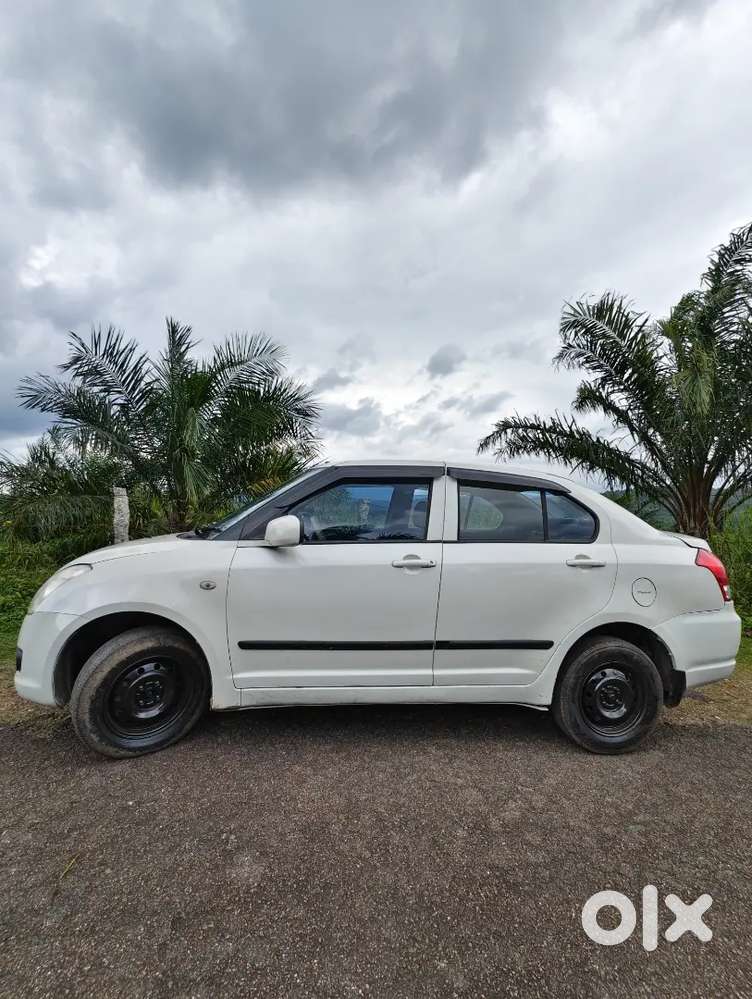 Swift Dzire Lxi 20111