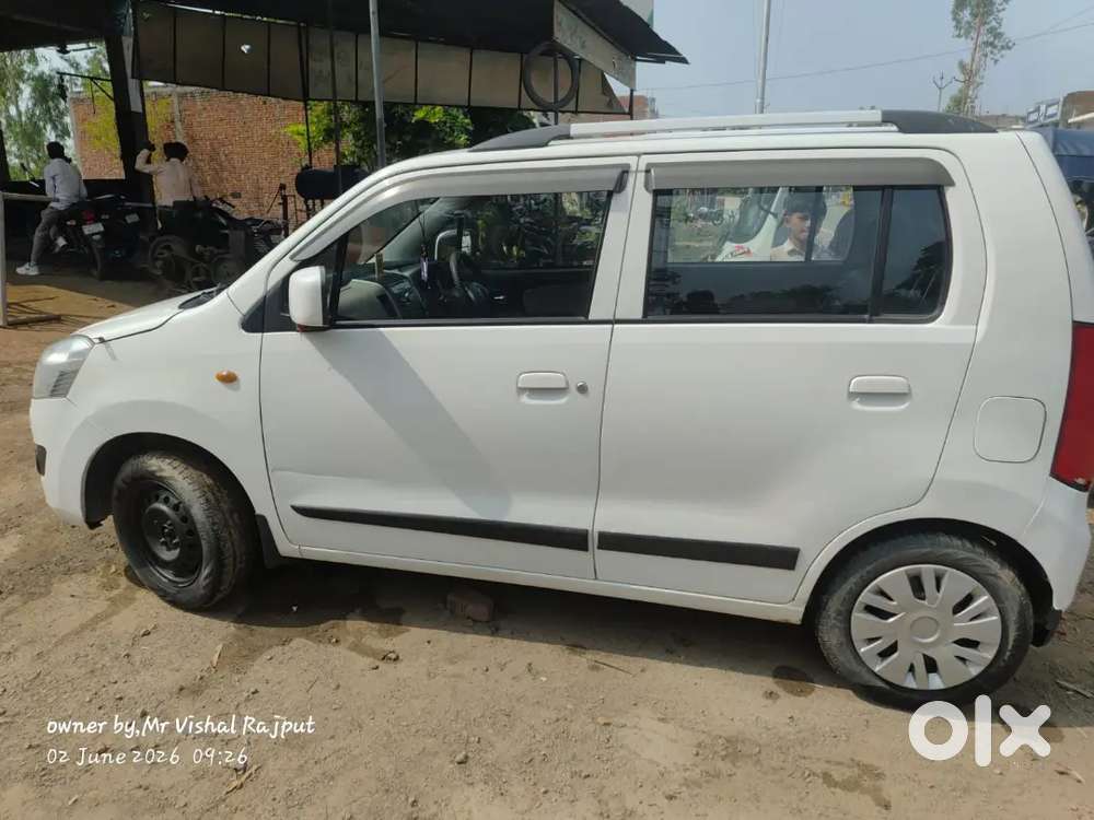Maruti Suzuki Wagon R 
Model 2013 Vxi 
Petrol And Cng On Paper 
Second