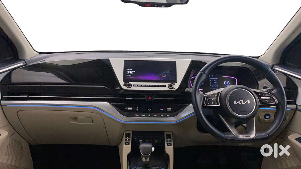 Kia Carens 1.4 Luxury Plus Dct 7 Str, 2022, Petrol