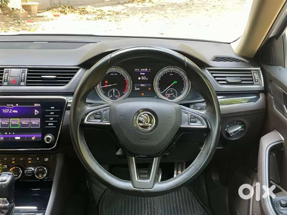 Skoda Superb 2.0 L&k Tsi At, 2021, Petrol