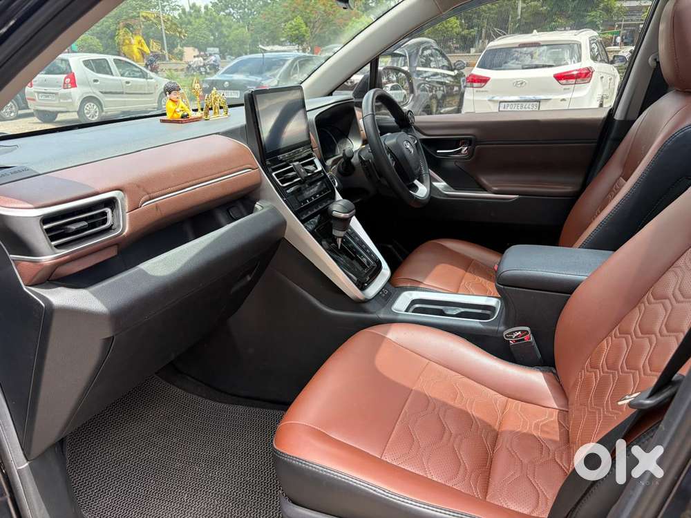 Toyota Innova Hycross 2.0 Vx Hybrid 7 Str, 2023, Diesel
