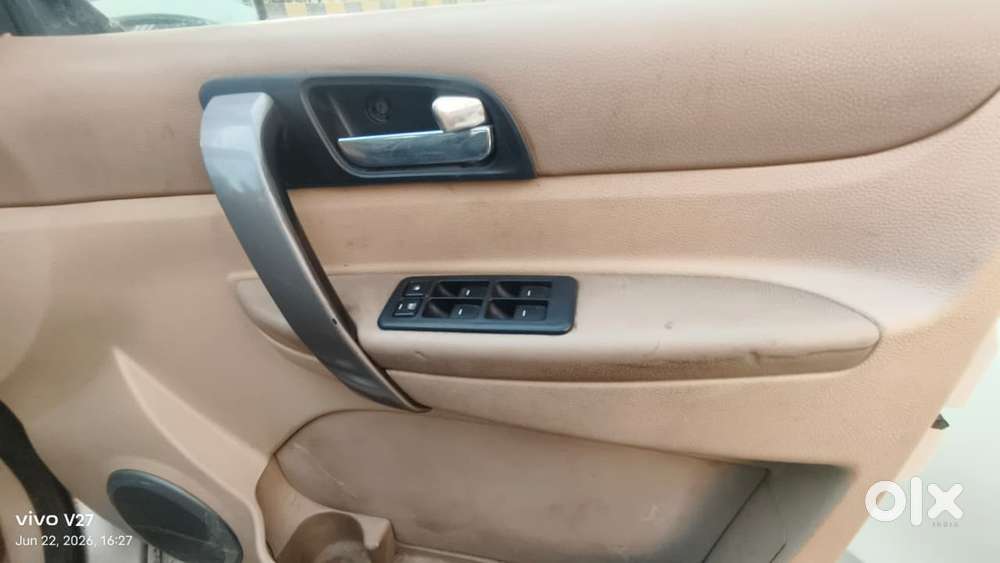 Tata Safari Storme [ ] 2.2 Vx 4x2, 2015, Diesel