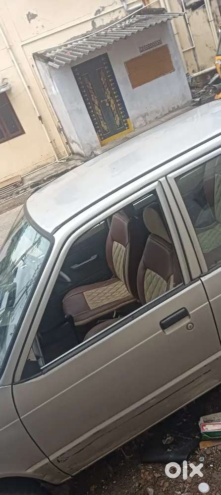 Maruti Suzuki 800 2010