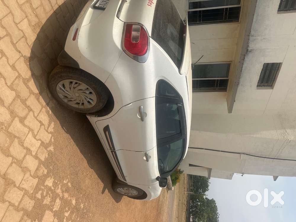 To Sell White Baleno