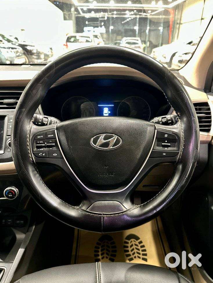 Hyundai New I20 1.2 Asta (o) Mt, 2020, Petrol