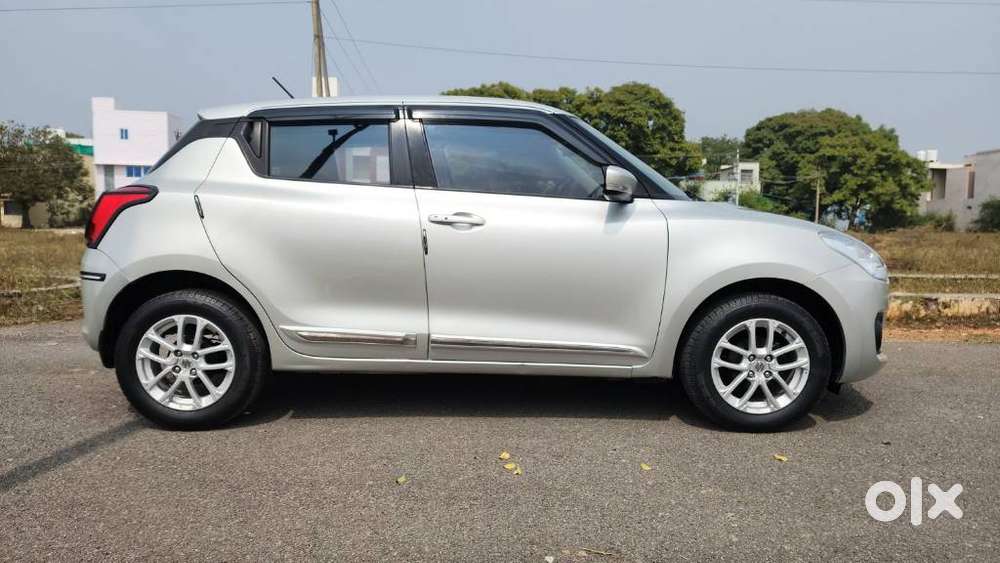Maruti Suzuki Swift Vvt Zxi, 2019, Petrol