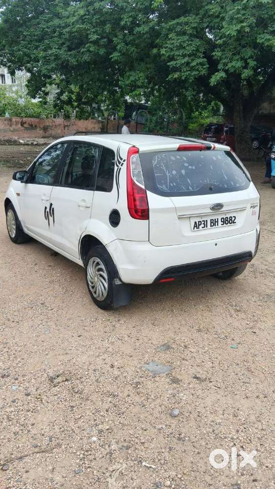Ford Figo Titanium At, 2010, Petrol
