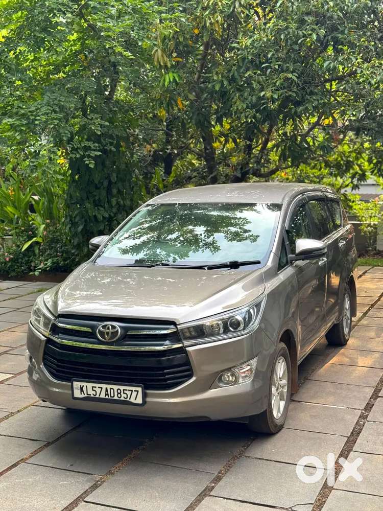 Toyota Innova Crysta V 2017 18 Reg