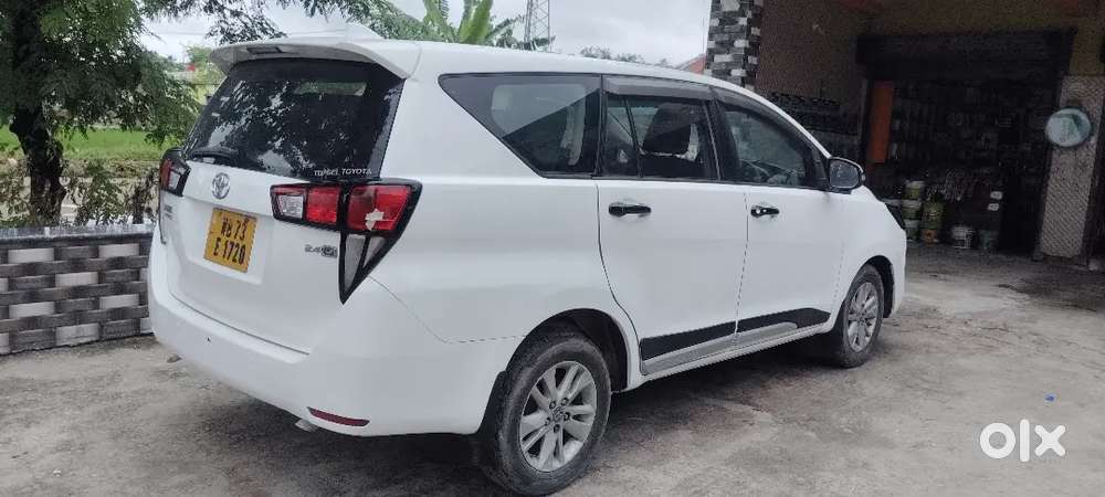 Toyota Innova Crysta 2017