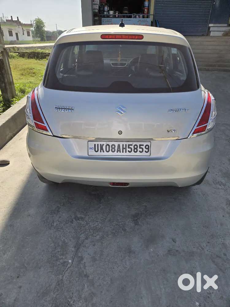 Maruti Suzuki Swift Vxi