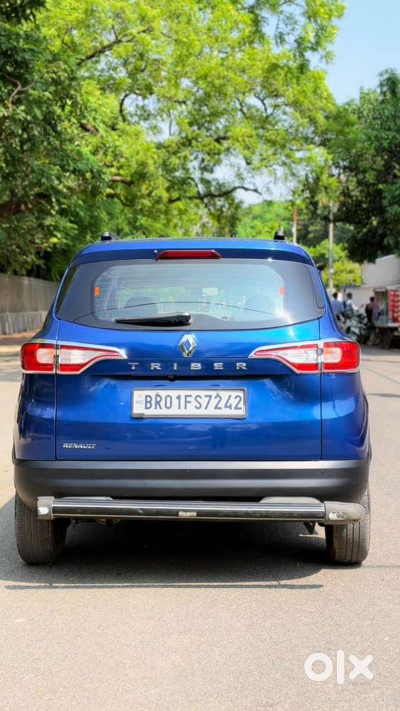 Renault Triber Rxz, 2022, Petrol