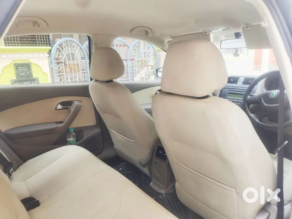 Skoda Rapid 1.6 Naturally Aspirated Automatic,