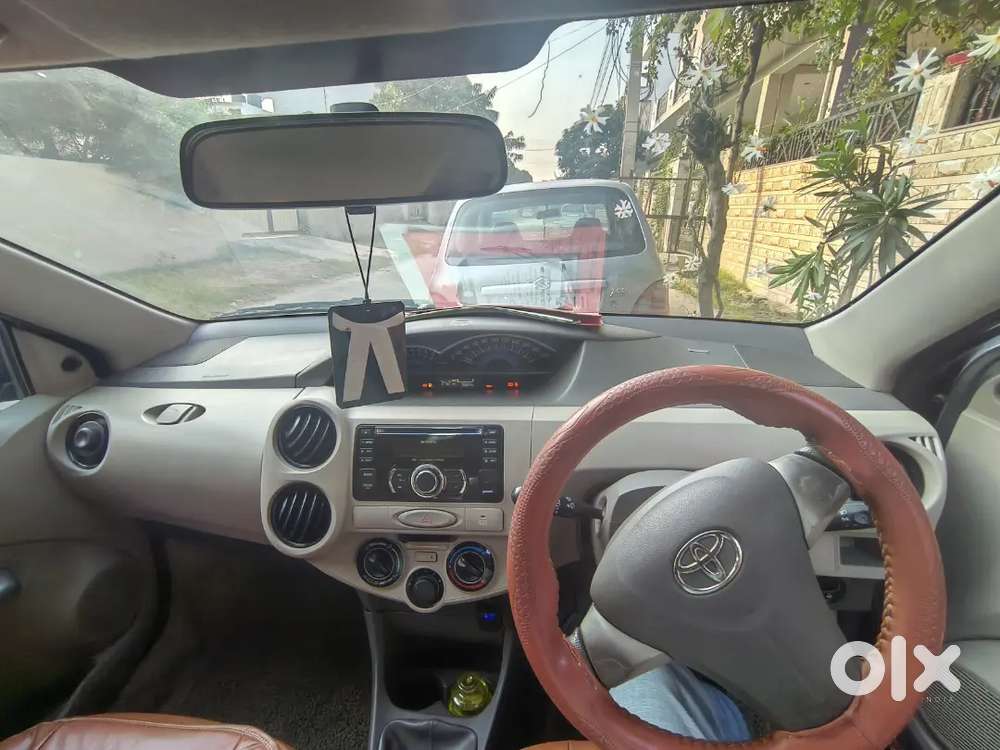 Toyota Etios Liva 2015 Variant
