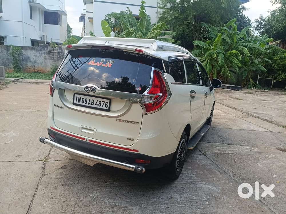 Mahindra Marazzo M2, 2019, Petrol