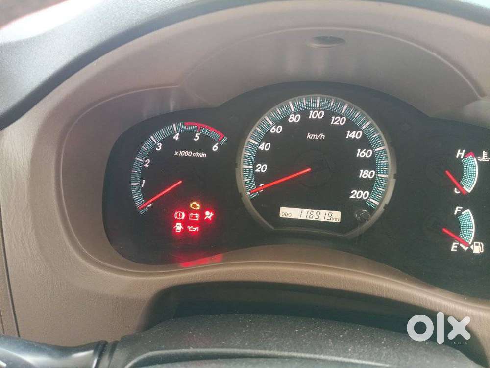 Toyota Innova, 2015, Diesel