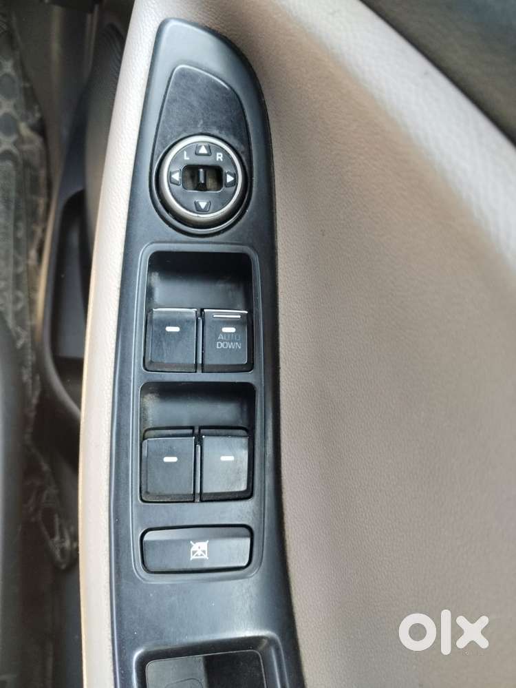 Hyundai I20 Petrol Spotz, 2017
