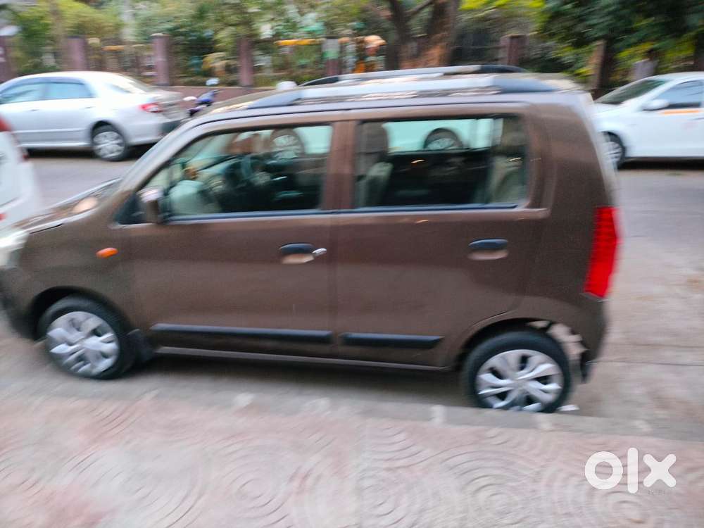 Maruti Suzuki Wagon R Vxi 1.0, 2016, Petrol