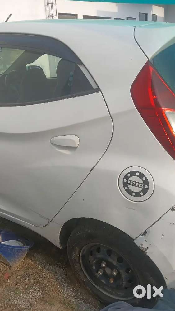 Hyundai Eon 2012 Petrol 72000 Km Driven