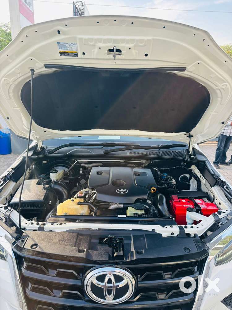 Toyota Fortuner 4x4 Mt 2.8 Diesel, 2022, Diesel