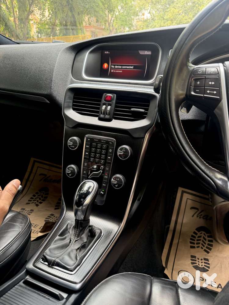 Volvo V40 D3 R Design, 2018, Diesel