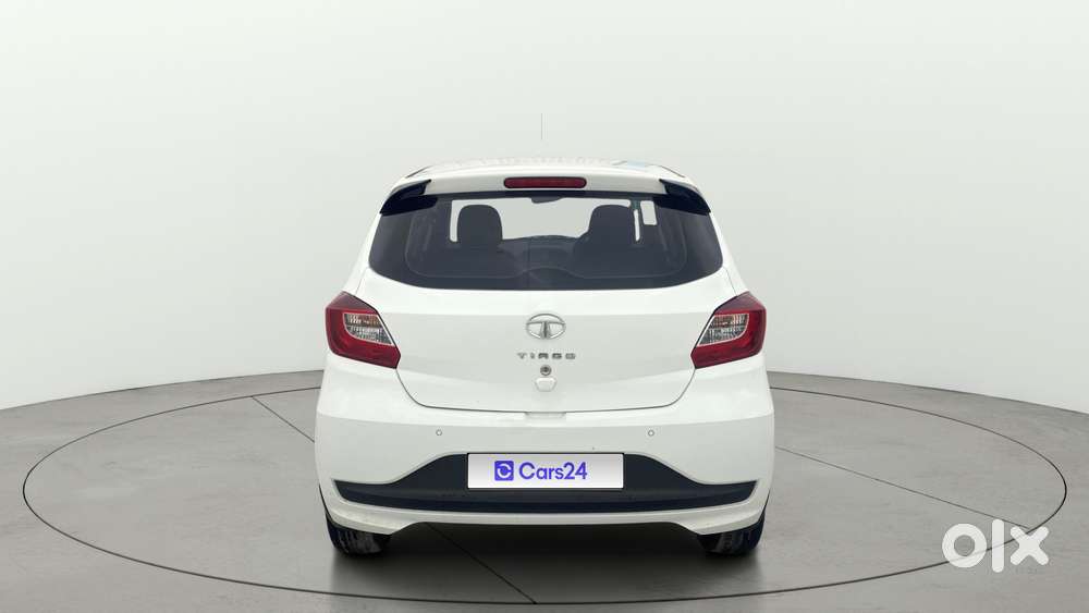 Tata Tiago Xe, 2023, Petrol