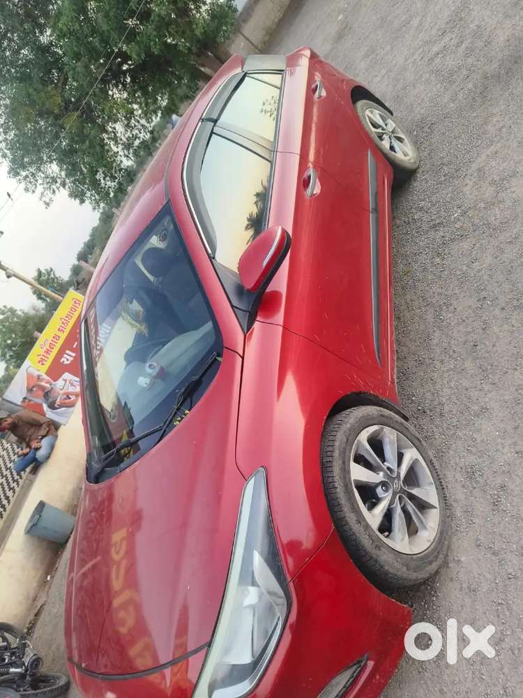 I20 Diesel Top Model With Push Button Start Complete Key Less Entry