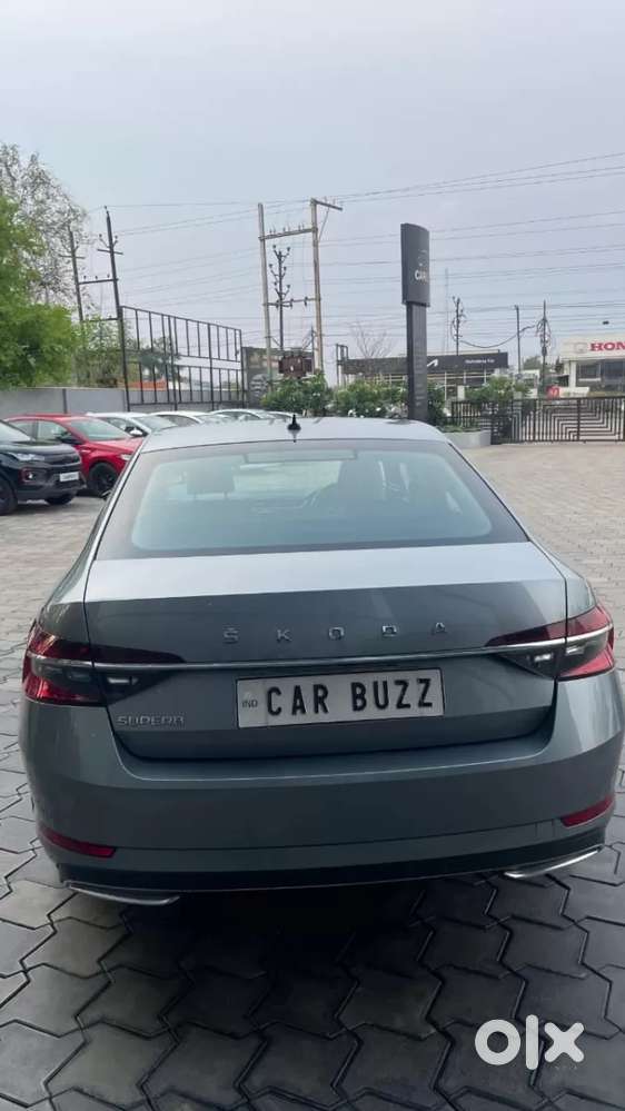 Skoda Superb 2.0 L&k Tsi At, 2020, Petrol