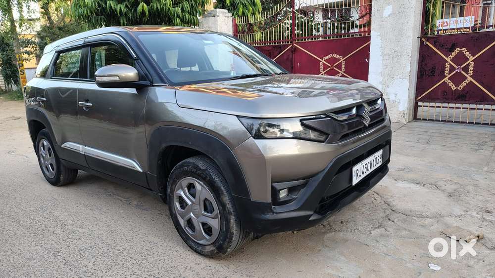 Maruti Suzuki Brezza 1.5 Vxi Smart Hybrid, 2023, Petrol