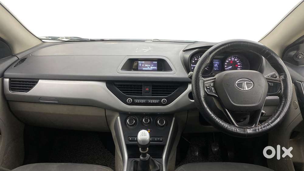 Tata Nexon 1.5 Revotorq Xm, 2018, Diesel