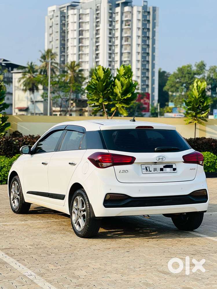 Hyundai Elite I20 1.2 Asta (o) Cvt, 2019, Petrol