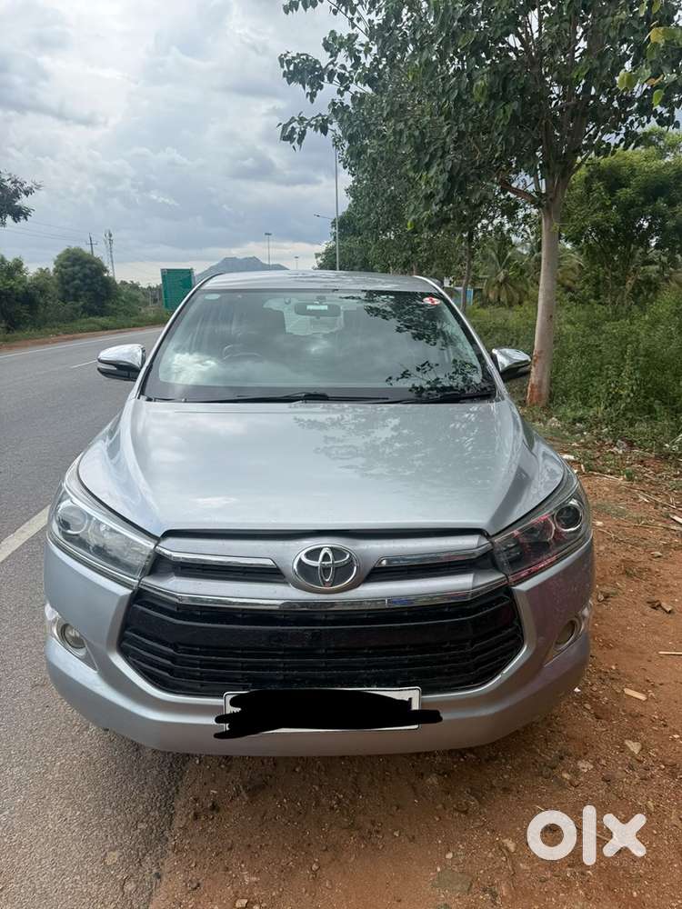 Toyota Innova Crysta 2017