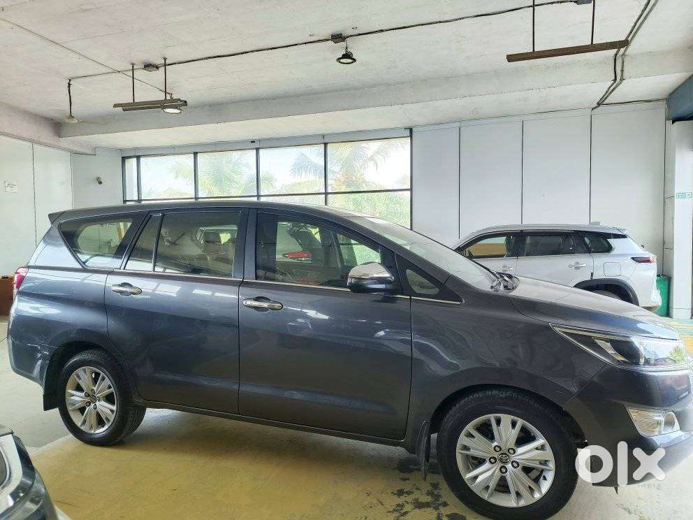 Toyota Innova Crysta 2.8z Automatic, 2019, Diesel