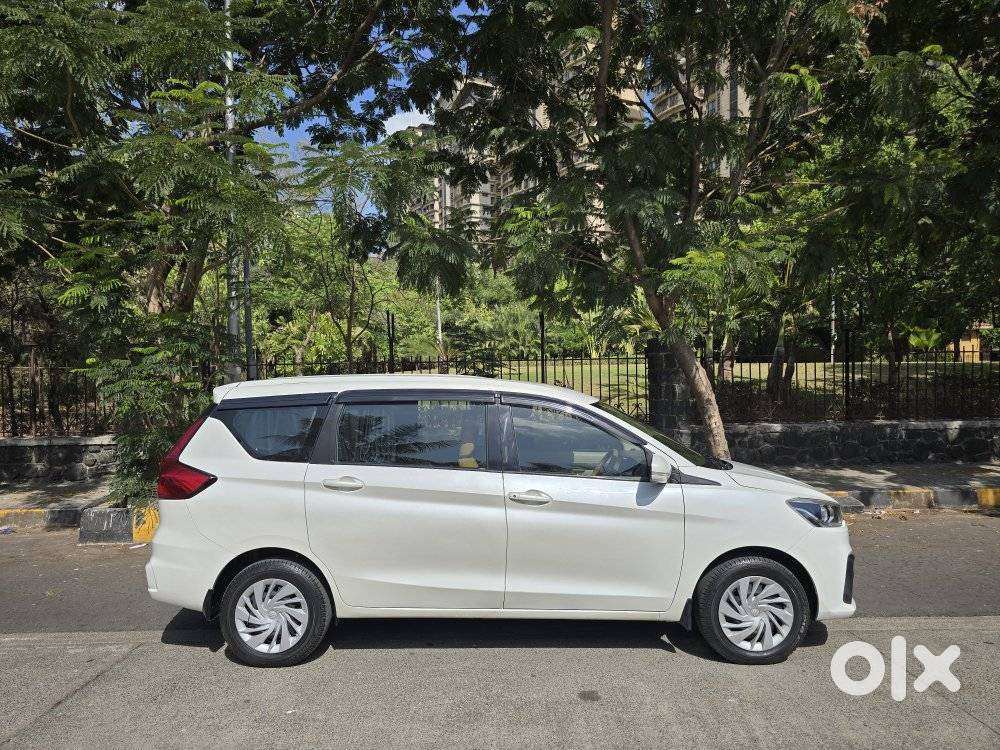 Maruti Suzuki Ertiga Vxi Shvs At, 2022, Petrol